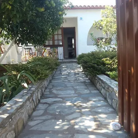 Amalia * Skiathos Town